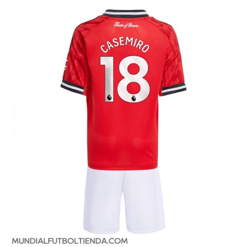 Camiseta Manchester United Casemiro #18 Primera Equipación Replica 2025-26 para niños mangas cortas (+ Pantalones cortos)